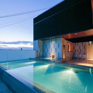 Candeo Shinsaibashi Hotel