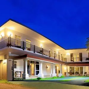 Ruth Resort